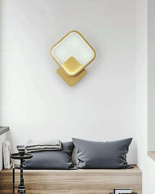 Luminaire Square LED Wall Light - Gold